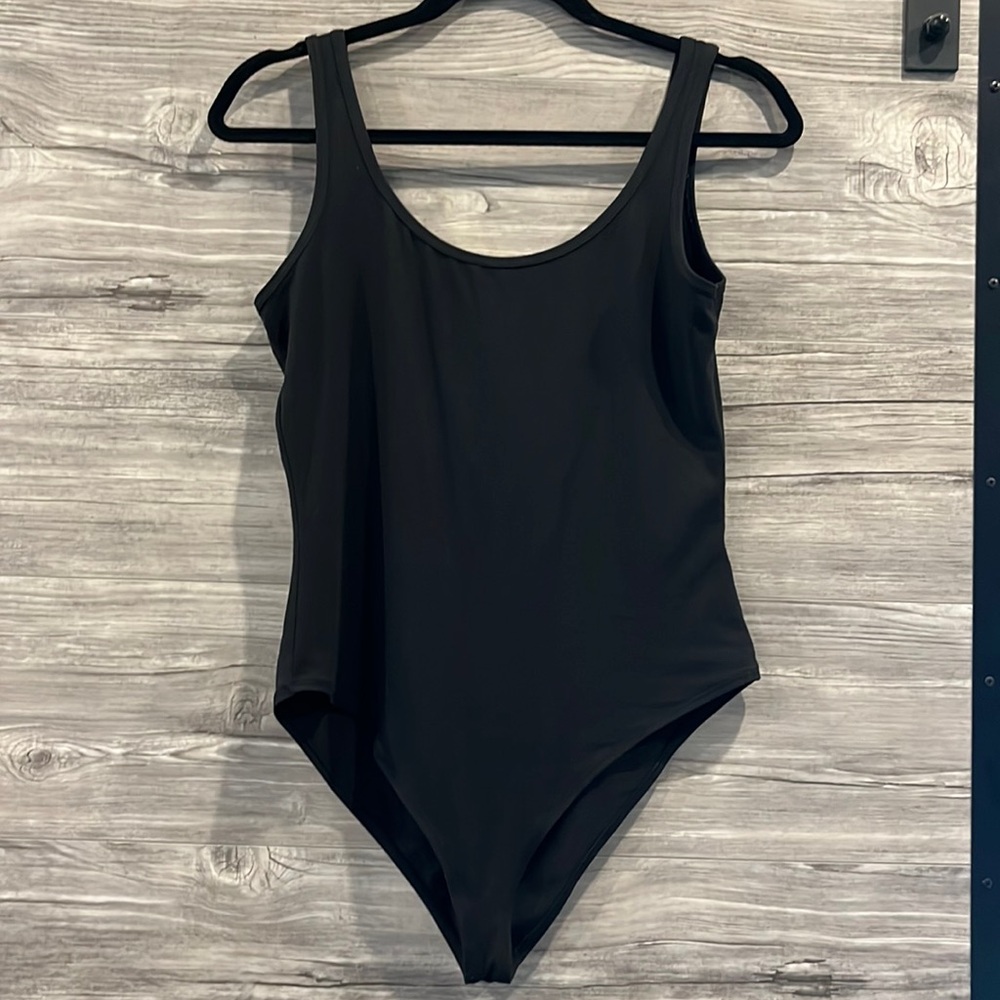 3 for $25💚 tank top bodysuit